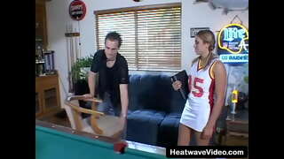 ���င်္ဂလာပါဆယ်ကျော်သက်ကလပ်#၉-ပန္ဒိုရာအိပ်မက်၊တိုနီ Tedeschi-တစ်ဆယ်ကျော်သက်မိန်းကလေးဂရုပေါ်ရေကန်စားပွဲပေါ်