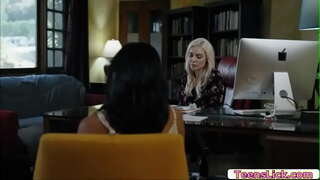 Vi Amor so te Cnsi Tayer disfrutá di laman su tonto