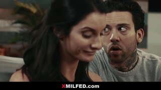 Naine ja Pervert Detektiiv - XMILFED.com