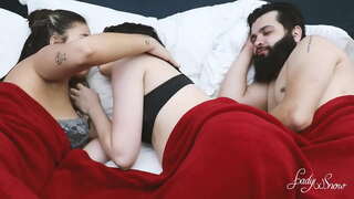 Menage com anal e gozada na cara das duas amiguinhas. (толық veja жоқ желі) Menage com anal e gozada na cara das duas amiguinhas. (толық veja жоқ желі)